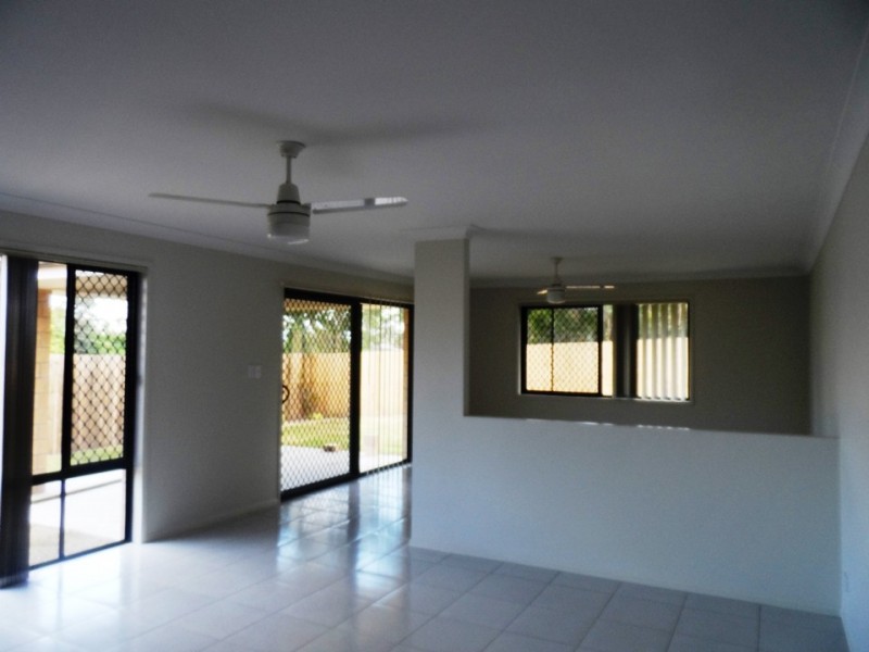 14 Blessing Place, Boronia Heights QLD 4124