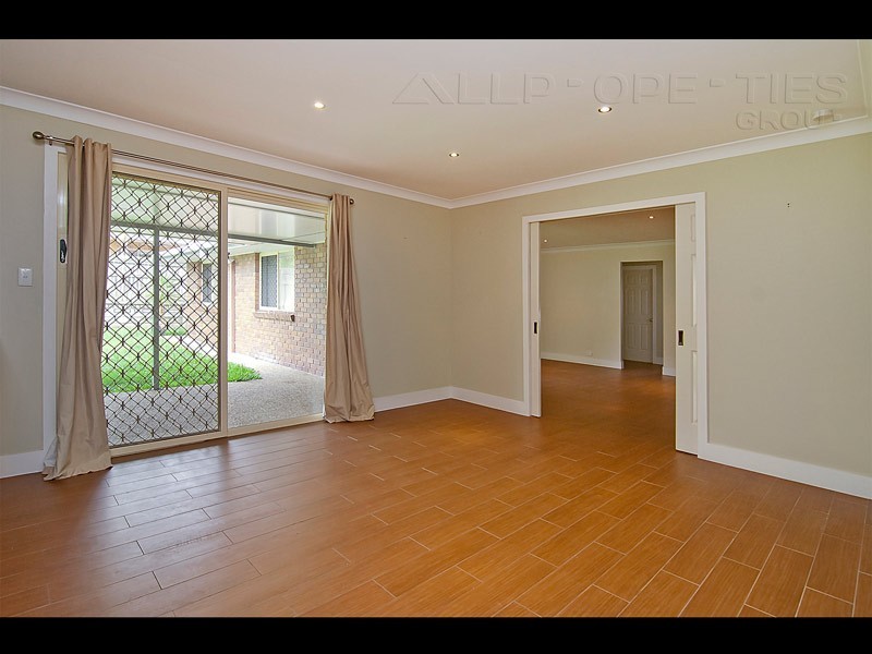 132 Penson Street, Stretton QLD 4116