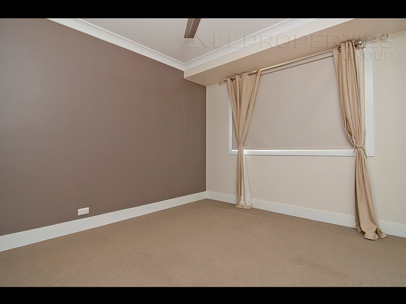 132 Penson Street, Stretton QLD 4116
