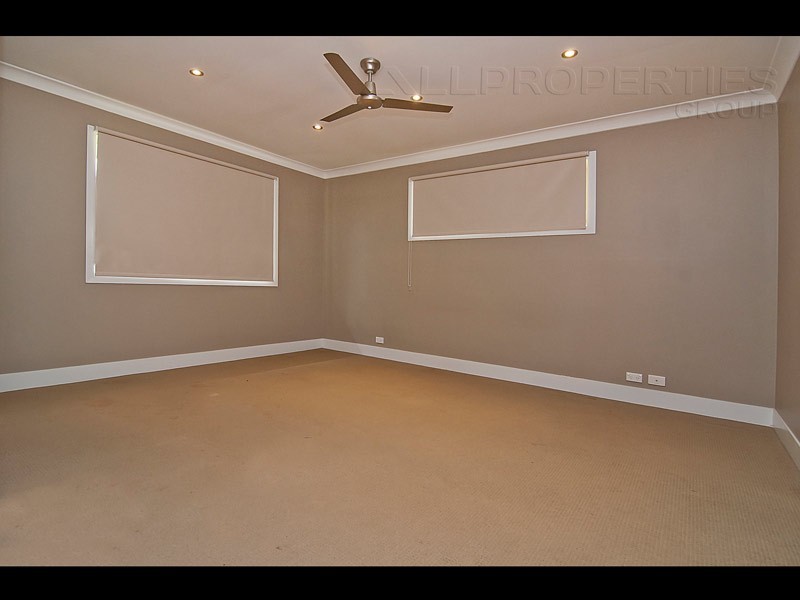 132 Penson Street, Stretton QLD 4116