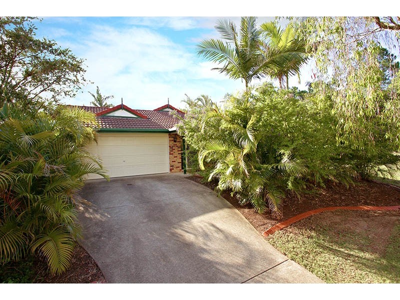 6 Cobaki Place, Forest Lake QLD 4078