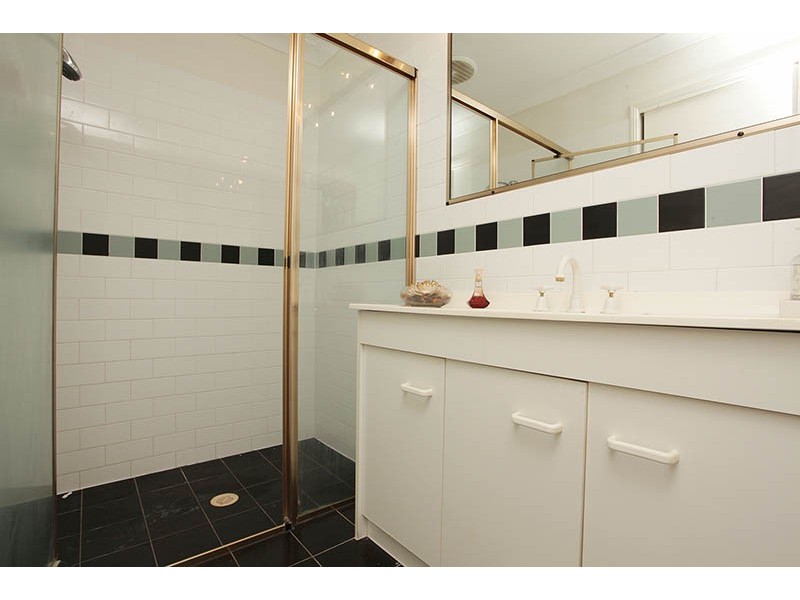 6 Cobaki Place, Forest Lake QLD 4078