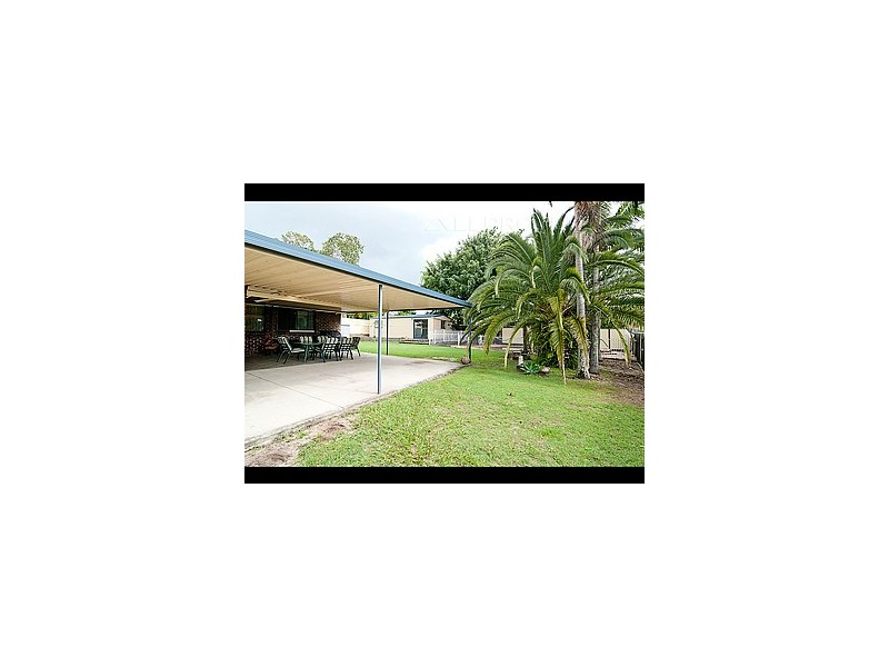 6 REGENCY DRIVE, Regents Park QLD 4118