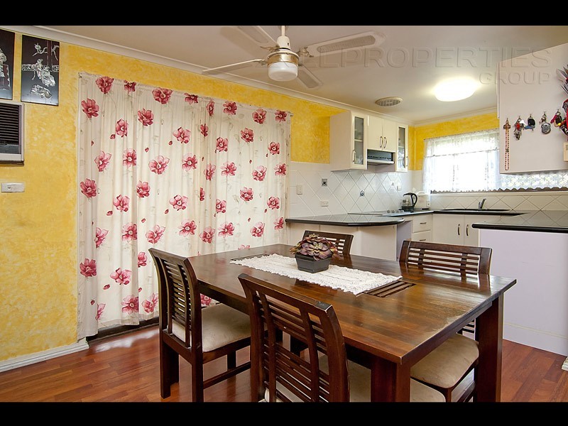 6 Connell St, Gailes QLD 4300