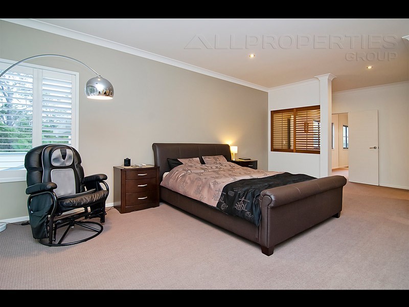 16 Katinka Cct, Coomera Waters QLD 4209