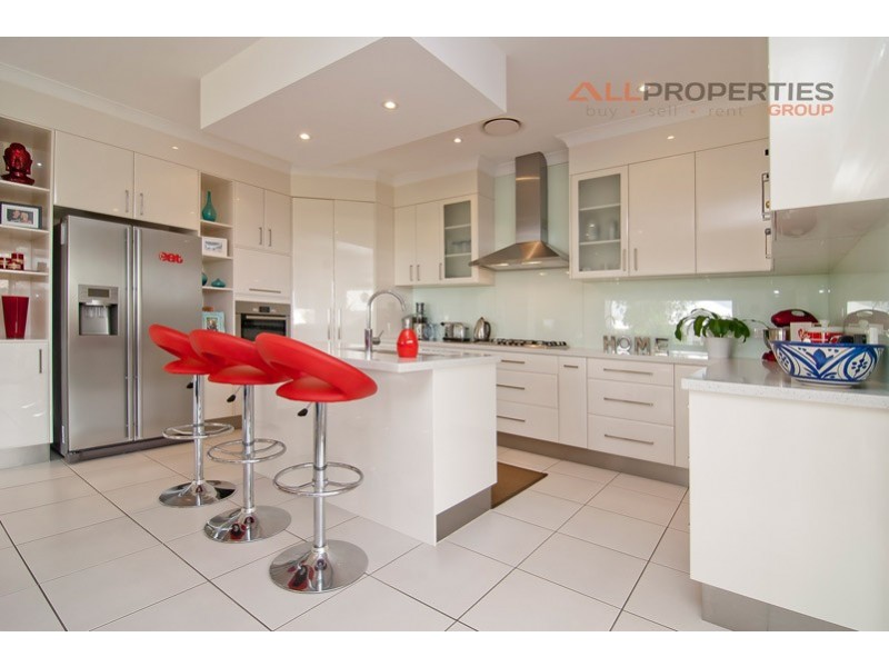 10 Watergum Street, Heathwood QLD 4110