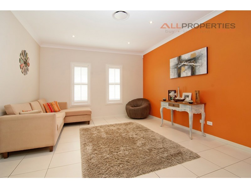 10 Watergum Street, Heathwood QLD 4110