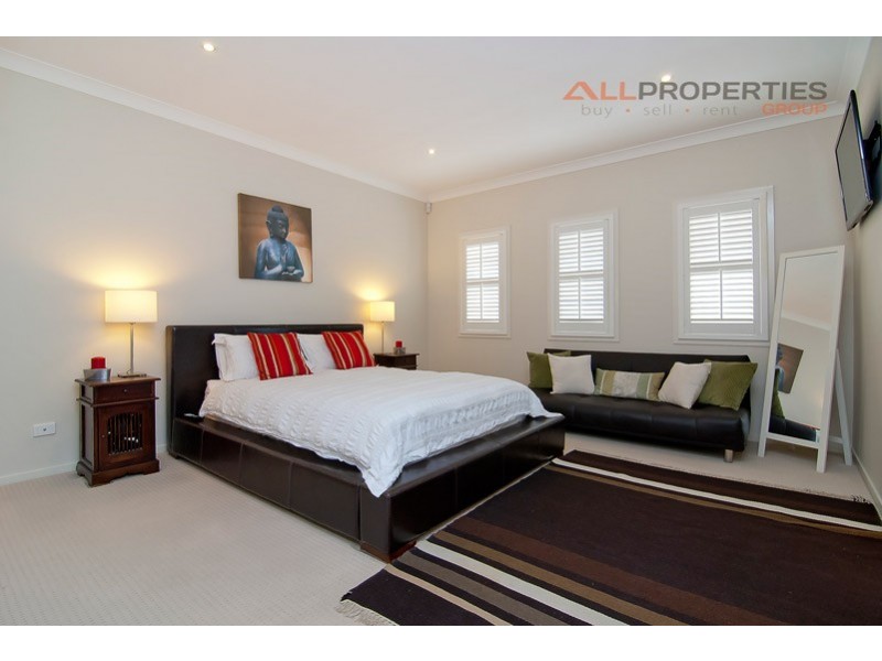 10 Watergum Street, Heathwood QLD 4110