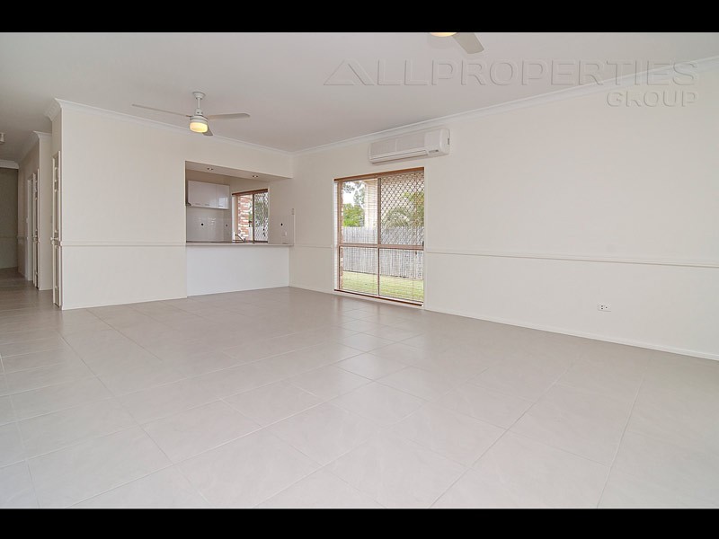 63 Cascade Drive, Forest Lake QLD 4078