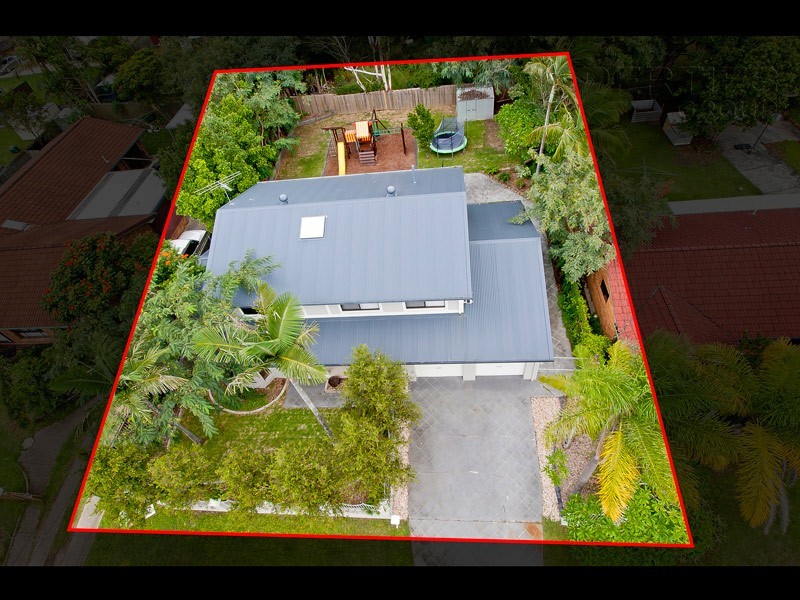 9 HYDRABAD STREET, Regents Park QLD 4118
