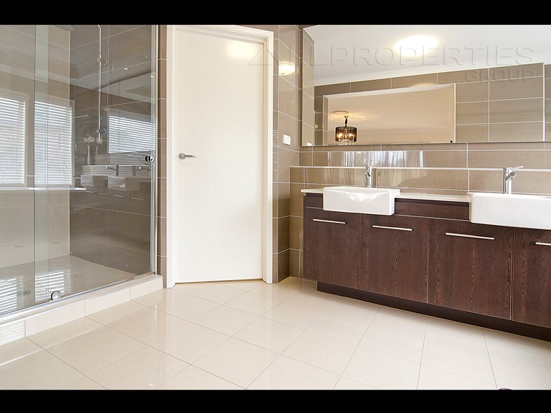 73-75 St Jude Circuit, Jimboomba QLD 4280