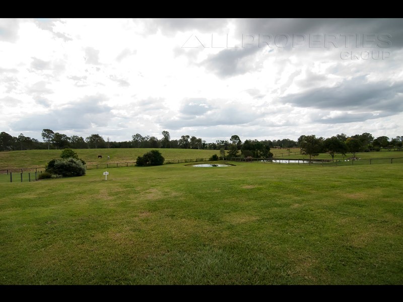 73-75 St Jude Circuit, Jimboomba QLD 4280