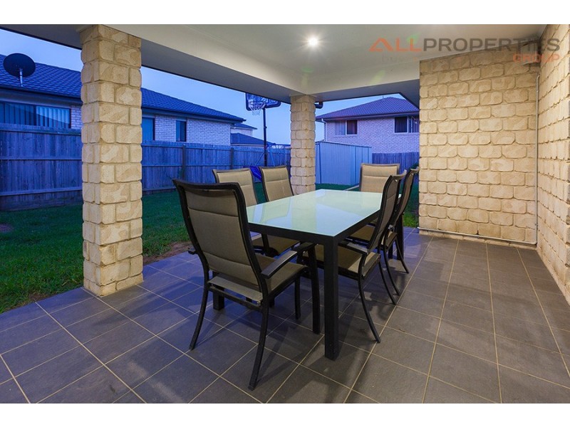 139 Bush Tucker Rd, Berrinba QLD 4117