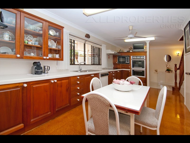 4 Aland Court, Brassall QLD 4305