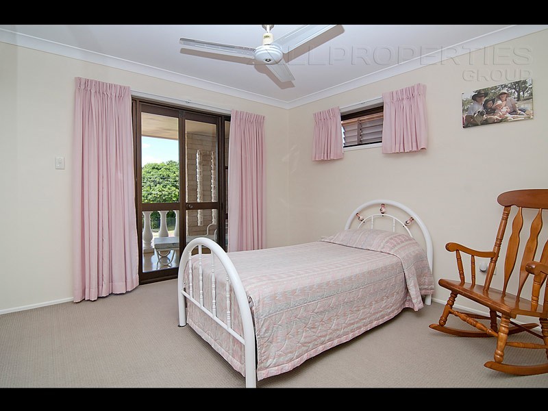 4 Aland Court, Brassall QLD 4305