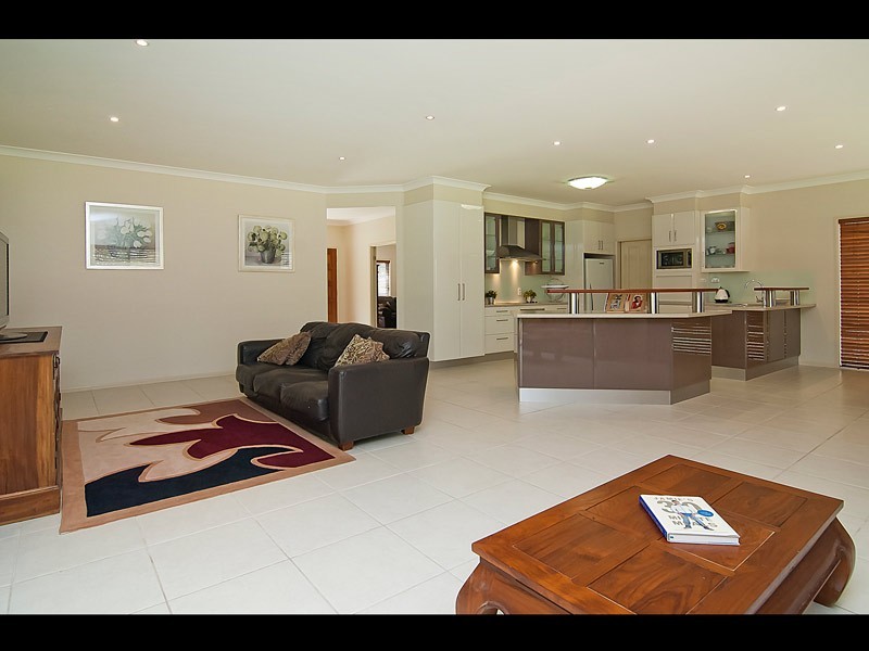 60-62 Jabiru Avenue, Greenbank QLD 4124