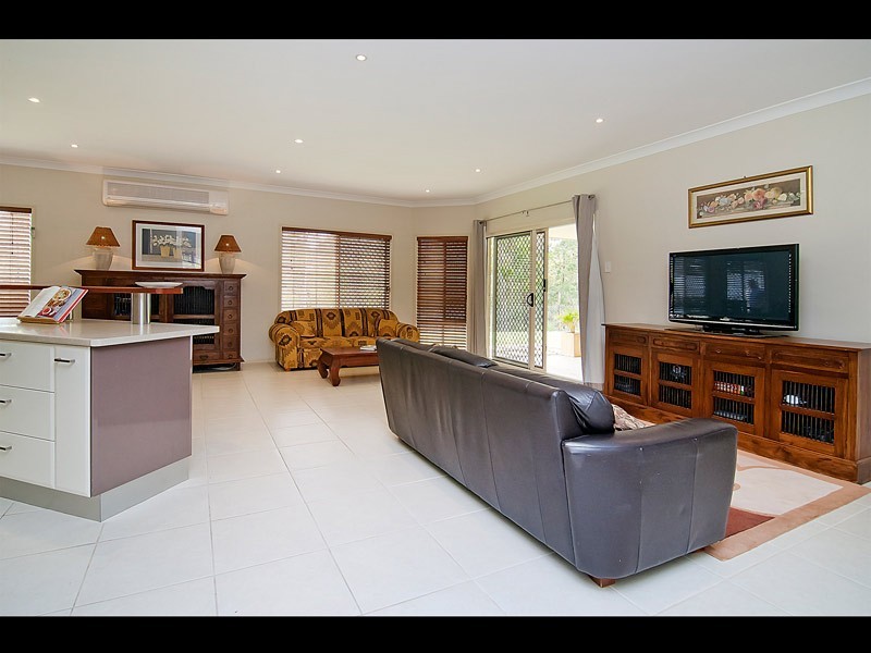 60-62 Jabiru Avenue, Greenbank QLD 4124