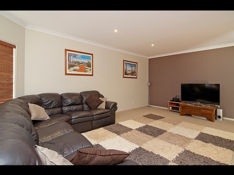 60-62 Jabiru Avenue, Greenbank QLD 4124