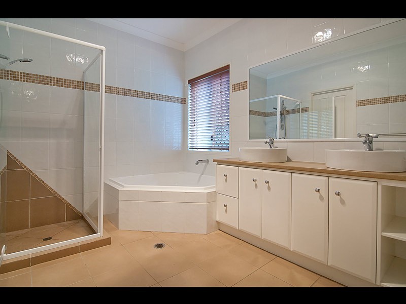 60-62 Jabiru Avenue, Greenbank QLD 4124