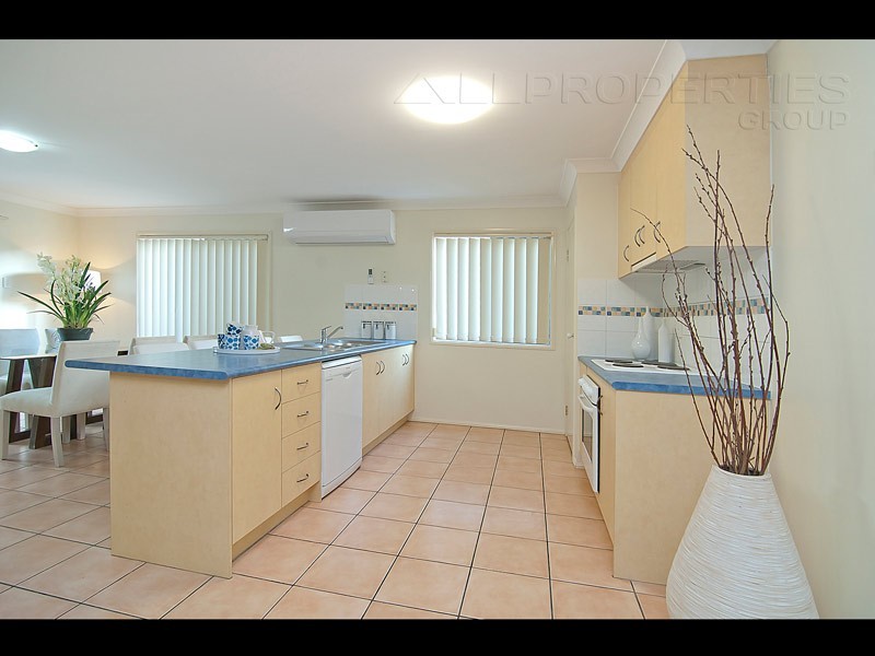 23 Mannix Place, Forest Lake QLD 4078