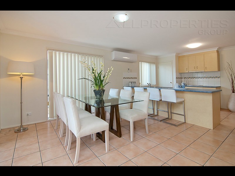 23 Mannix Place, Forest Lake QLD 4078