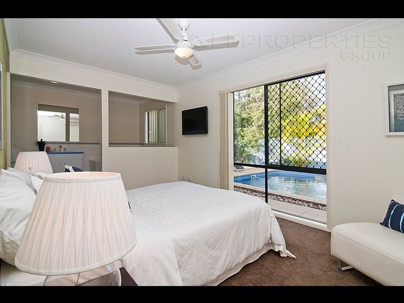 23 Mannix Place, Forest Lake QLD 4078