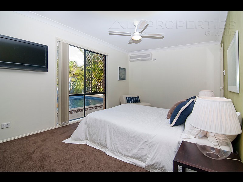 23 Mannix Place, Forest Lake QLD 4078