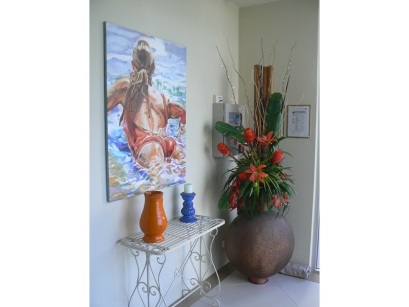 4/17 Anne Avenue, Broadbeach QLD 4218