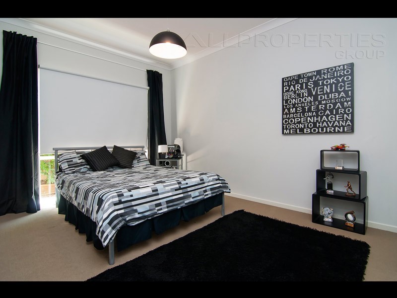 35 Aspen Street, Heathwood QLD 4110