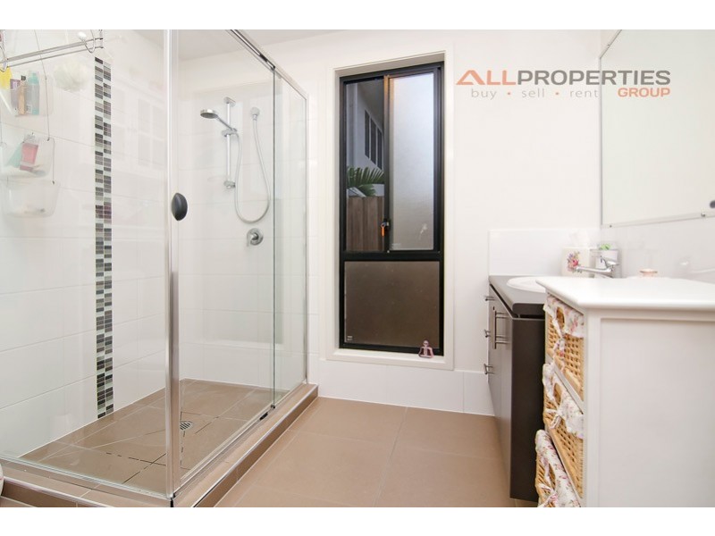 17 Watergum Street, Heathwood QLD 4110