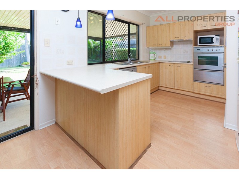 68 Dampier Cres, Drewvale QLD 4116