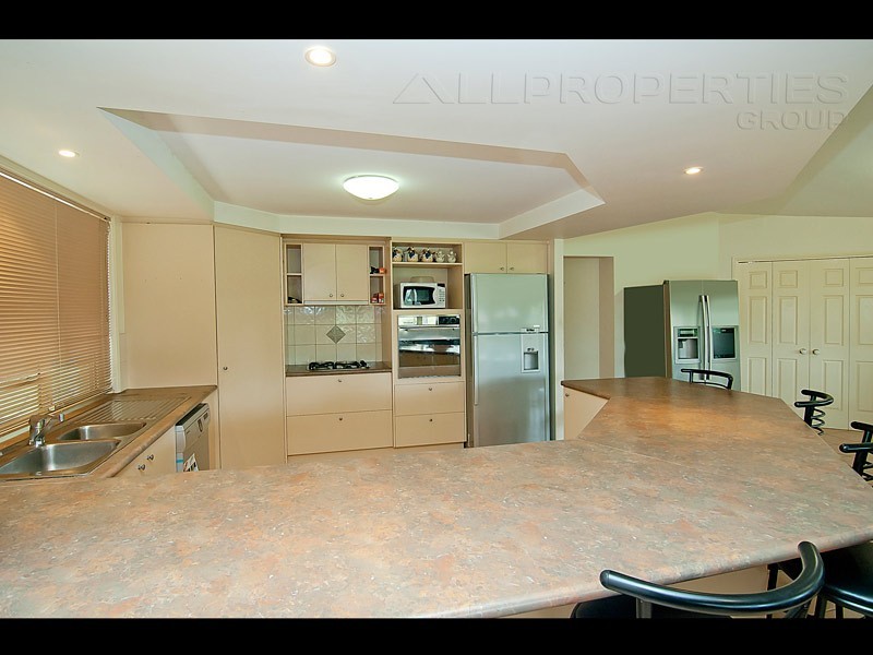 68 Sentinel Drive, Greenbank QLD 4124