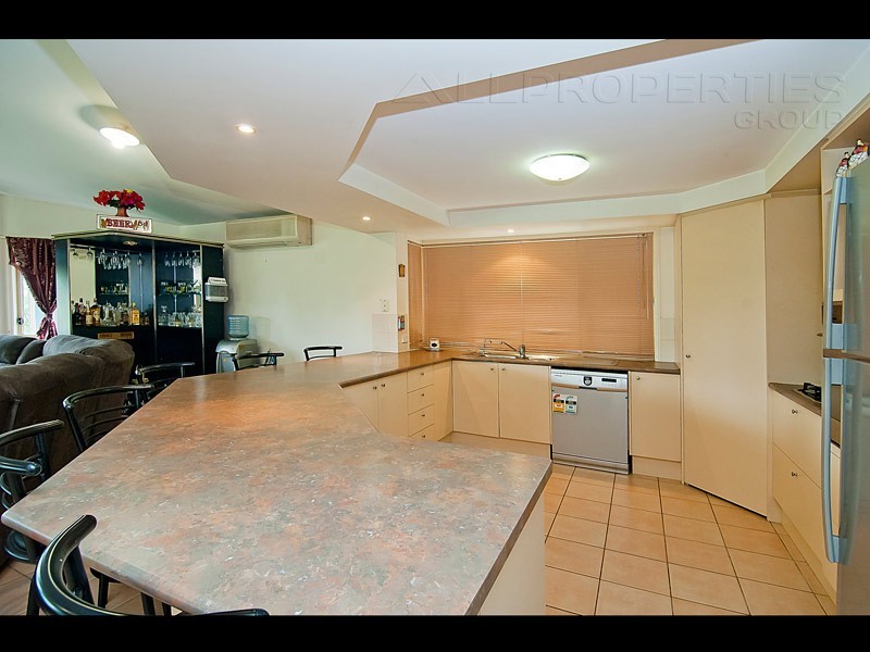 68 Sentinel Drive, Greenbank QLD 4124