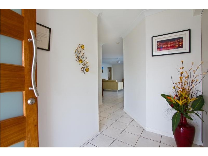 62 Lakeside Cres, Forest Lake QLD 4078