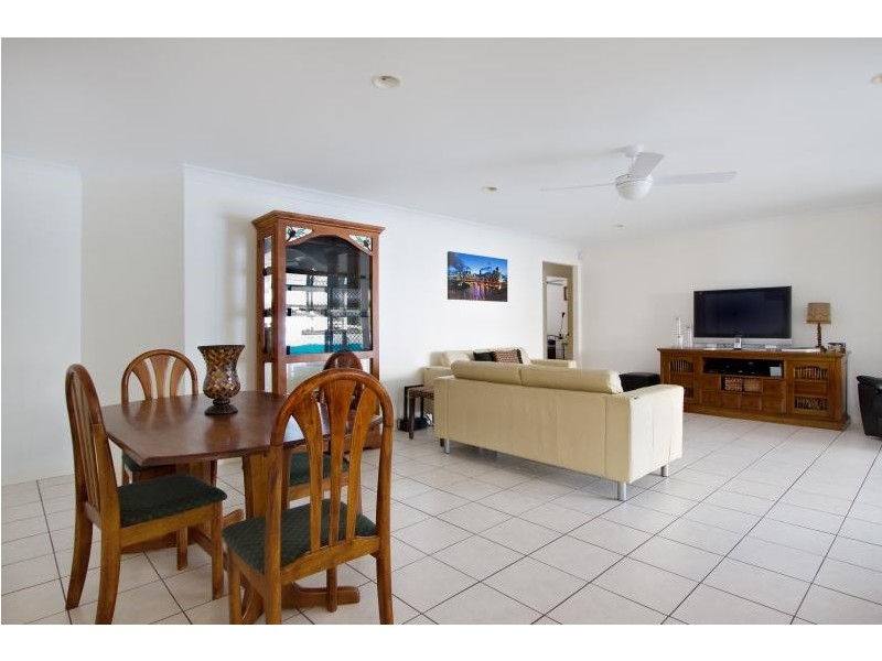 62 Lakeside Cres, Forest Lake QLD 4078