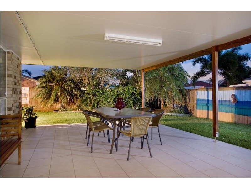 62 Lakeside Cres, Forest Lake QLD 4078