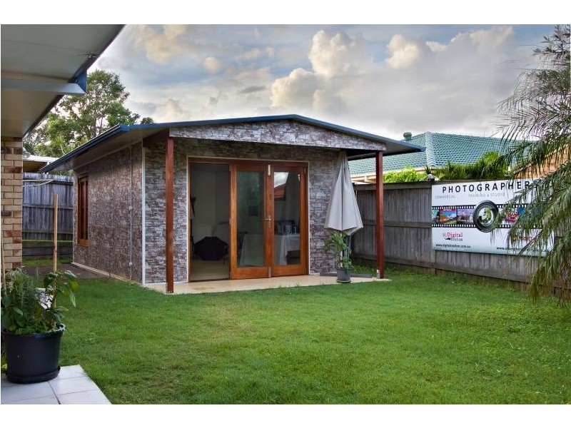 62 Lakeside Cres, Forest Lake QLD 4078