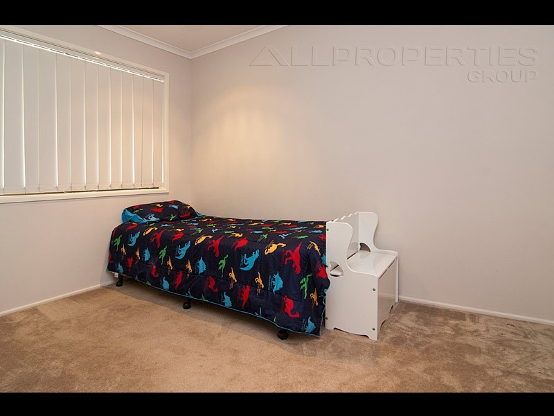 29 Mackeller Drive, Boronia Heights QLD 4124