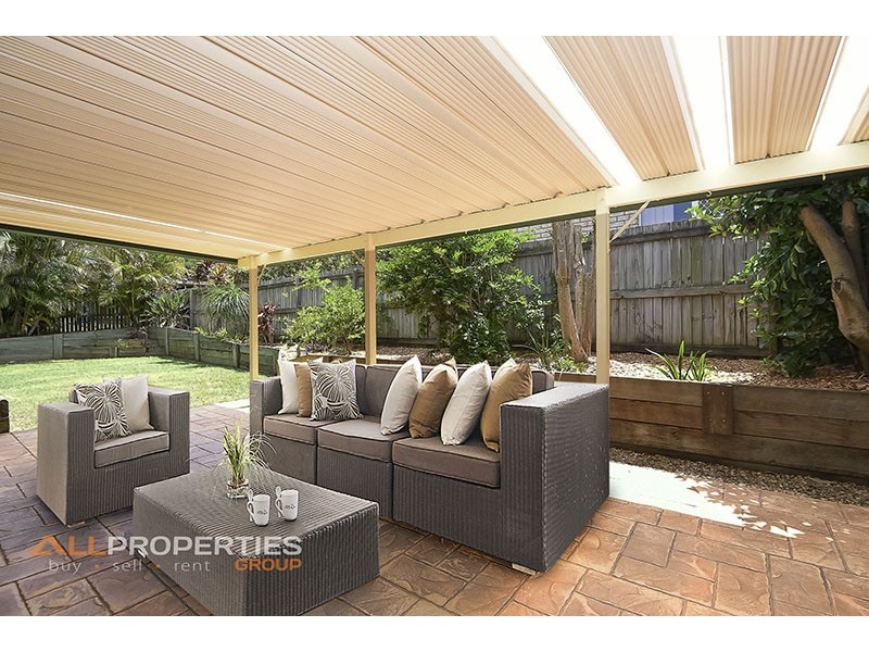 6 Robusta Place, Forest Lake QLD 4078