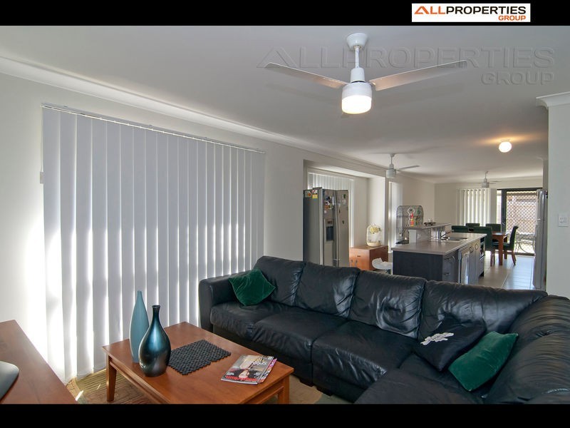 6 Lilly Pilly St, Heathwood QLD 4110