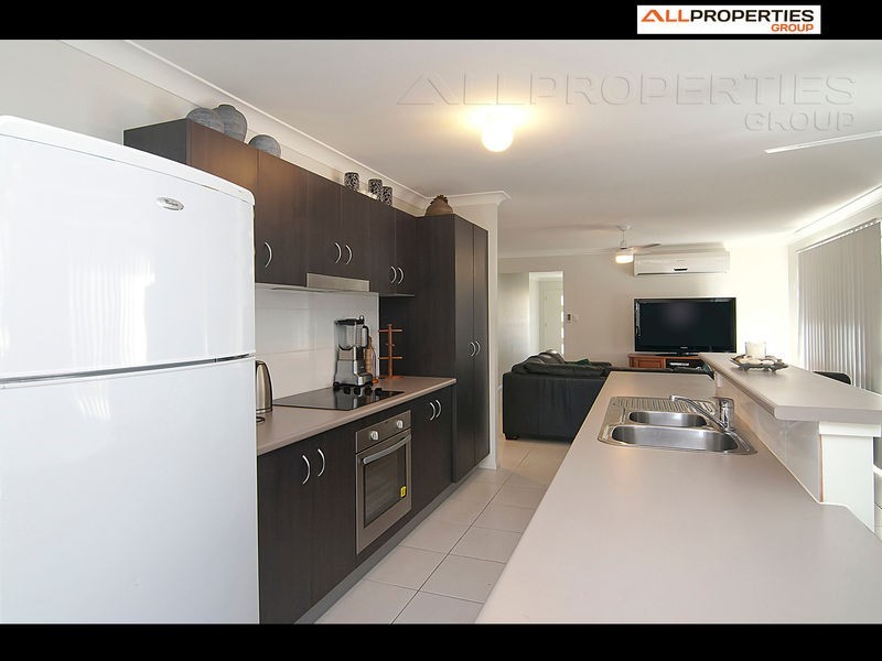 6 Lilly Pilly St, Heathwood QLD 4110