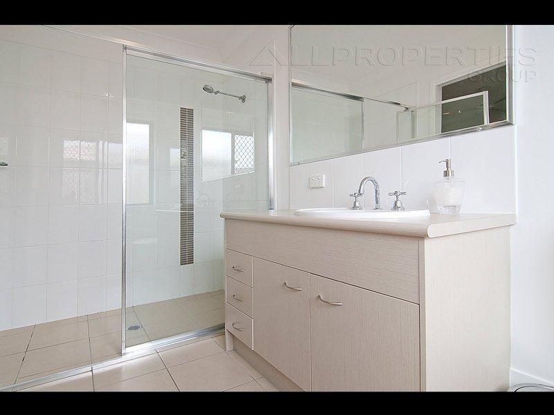 5 Fairweather Street, Berrinba QLD 4117