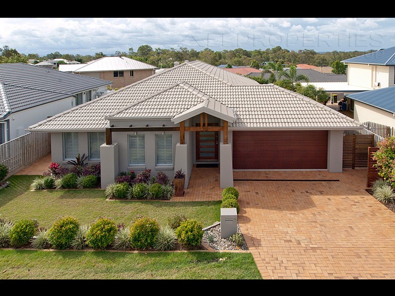 3 Sandalwood St, Heathwood QLD 4110