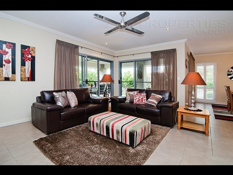 3 Sandalwood St, Heathwood QLD 4110