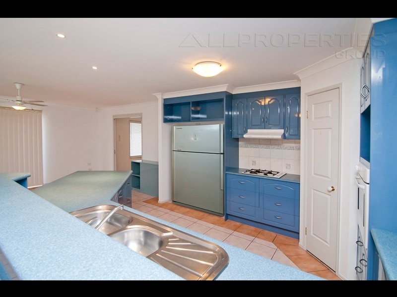 62 Dampier Cres, Drewvale QLD 4116