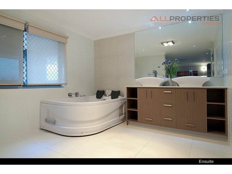 183 Macquarie Way, Drewvale QLD 4116