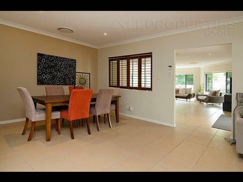 47 Pontiac Cct, Warner QLD 4500