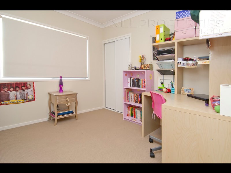 47 Pontiac Cct, Warner QLD 4500