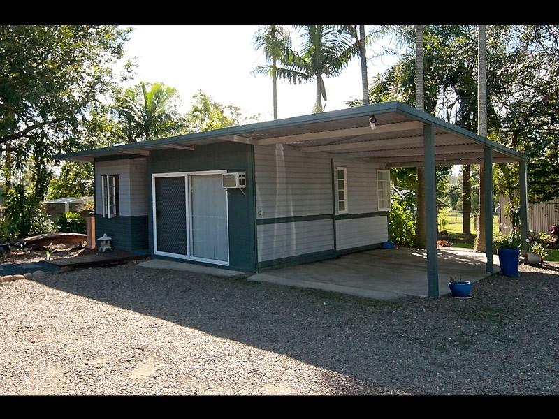 70 Falkland Street West, Heathwood QLD 4110