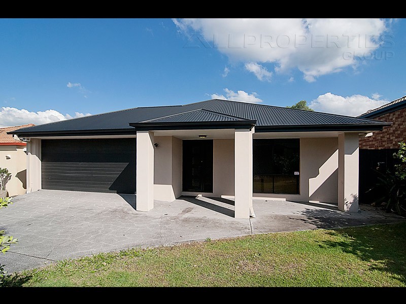 25 Moran Cr, Forest Lake QLD 4078